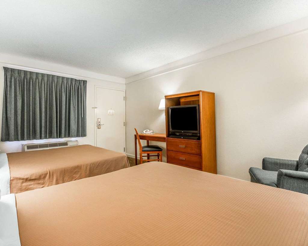 Quality Inn Stockton Δωμάτιο φωτογραφία
